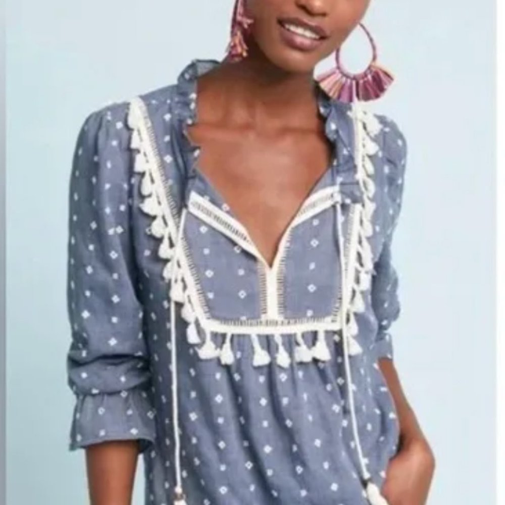 Anthropologie Mauve Chambray Tassel Peasant Top- MEDIUM